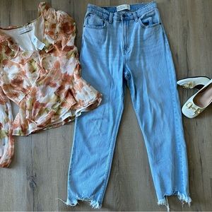 Brand New Abercrombie & Fitch straight leg ultra high rise curve love